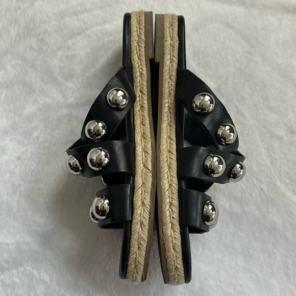 Marc Fisher Prisca‎ Slides Women’s Silver Studded Slip On Espadrille Sandals 7.5 - Picture 3 of 6